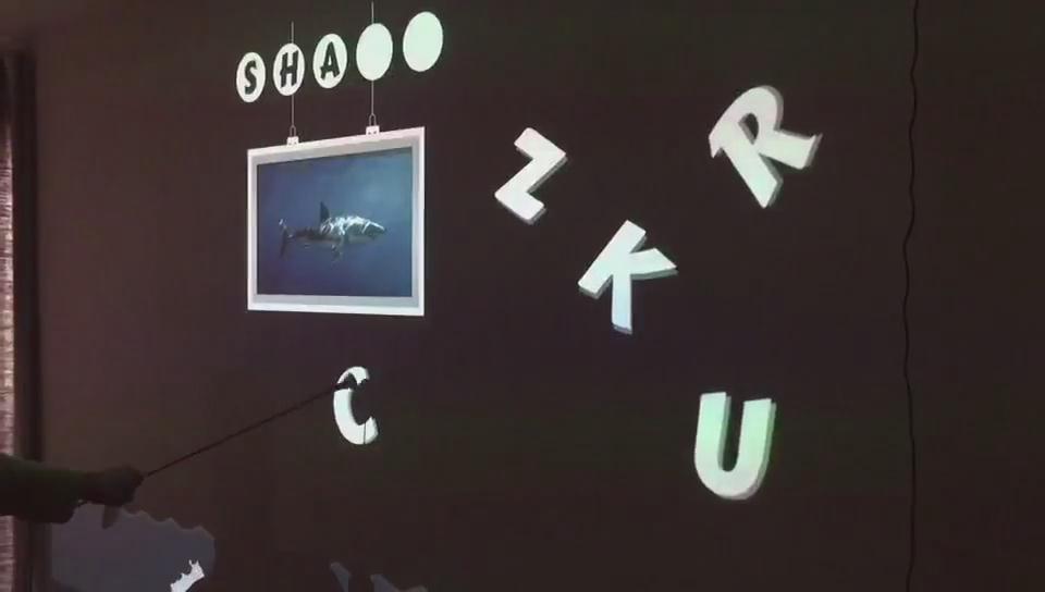 墻面互動投影之創(chuàng)意英語教學